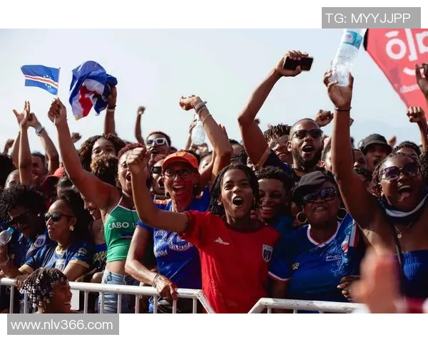 非洲足球球星的节俭生活方式与成功背后的智慧